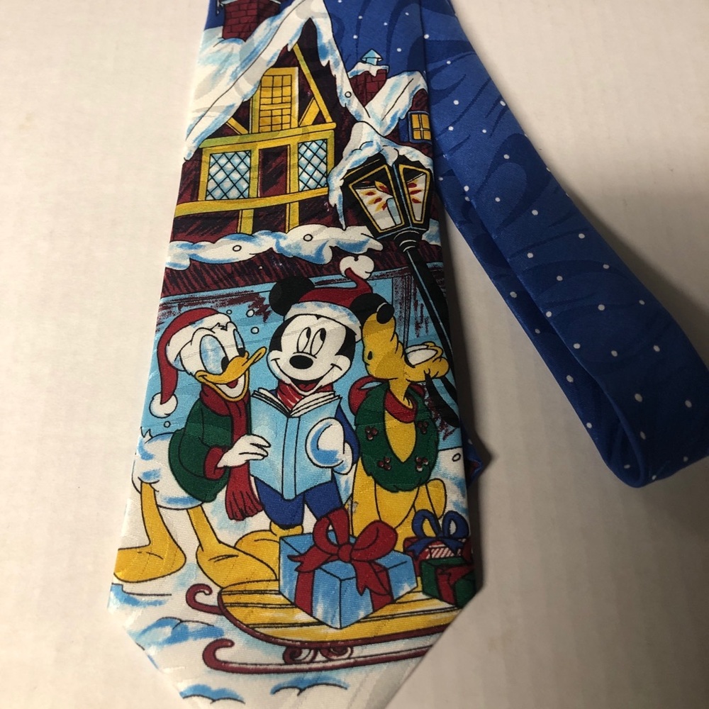 Vintage Disney Mickey Mouse Christmas Tie